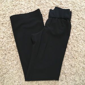 Gap Maternity pants